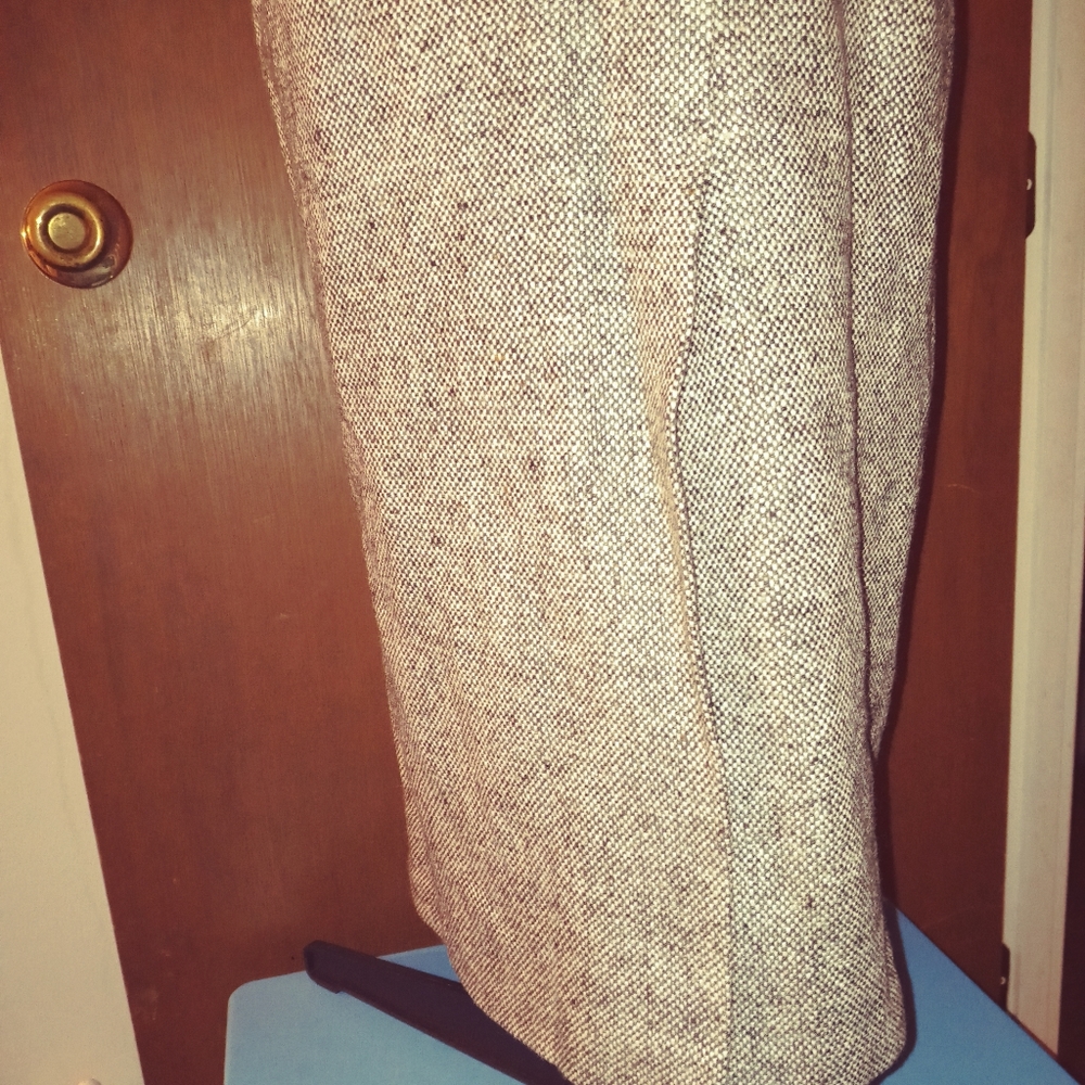 Long tweed J.Marco Galleries brown pencil skirt